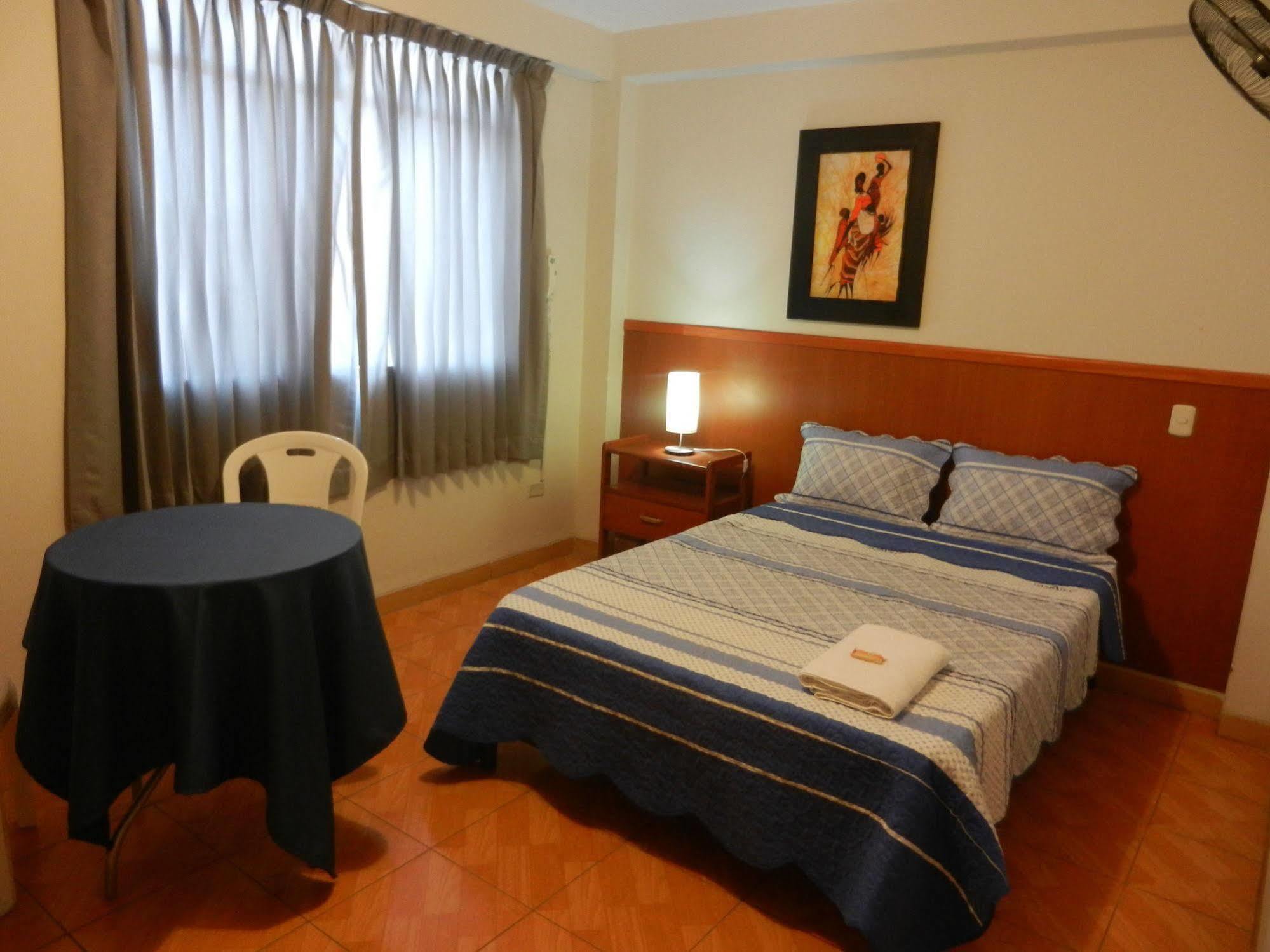Hotel Colibri Chiclayo Exterior photo